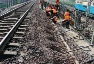 玉龙铁路下沉注浆